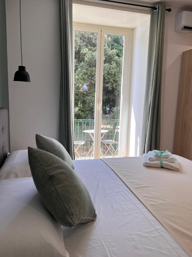 Hotel Relais Cavour Napoli Esterno foto