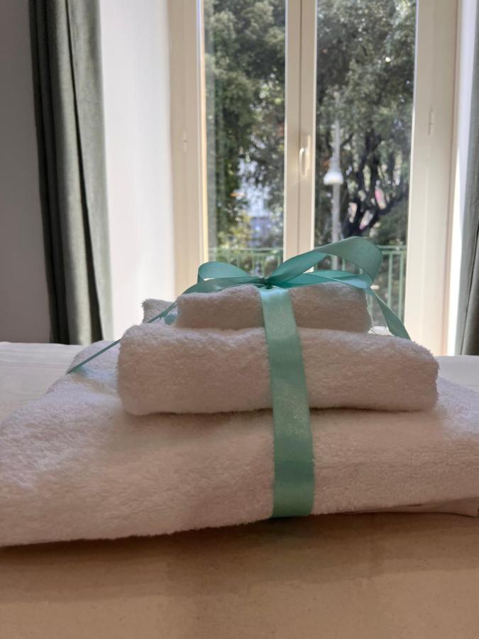 Hotel Relais Cavour Napoli Esterno foto