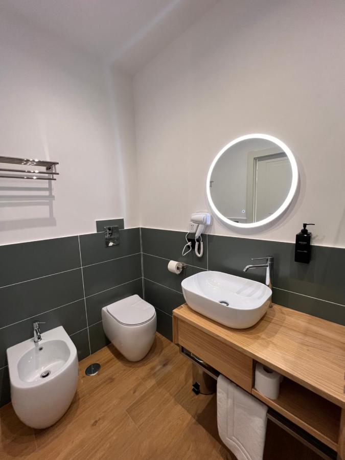 Hotel Relais Cavour Napoli Esterno foto